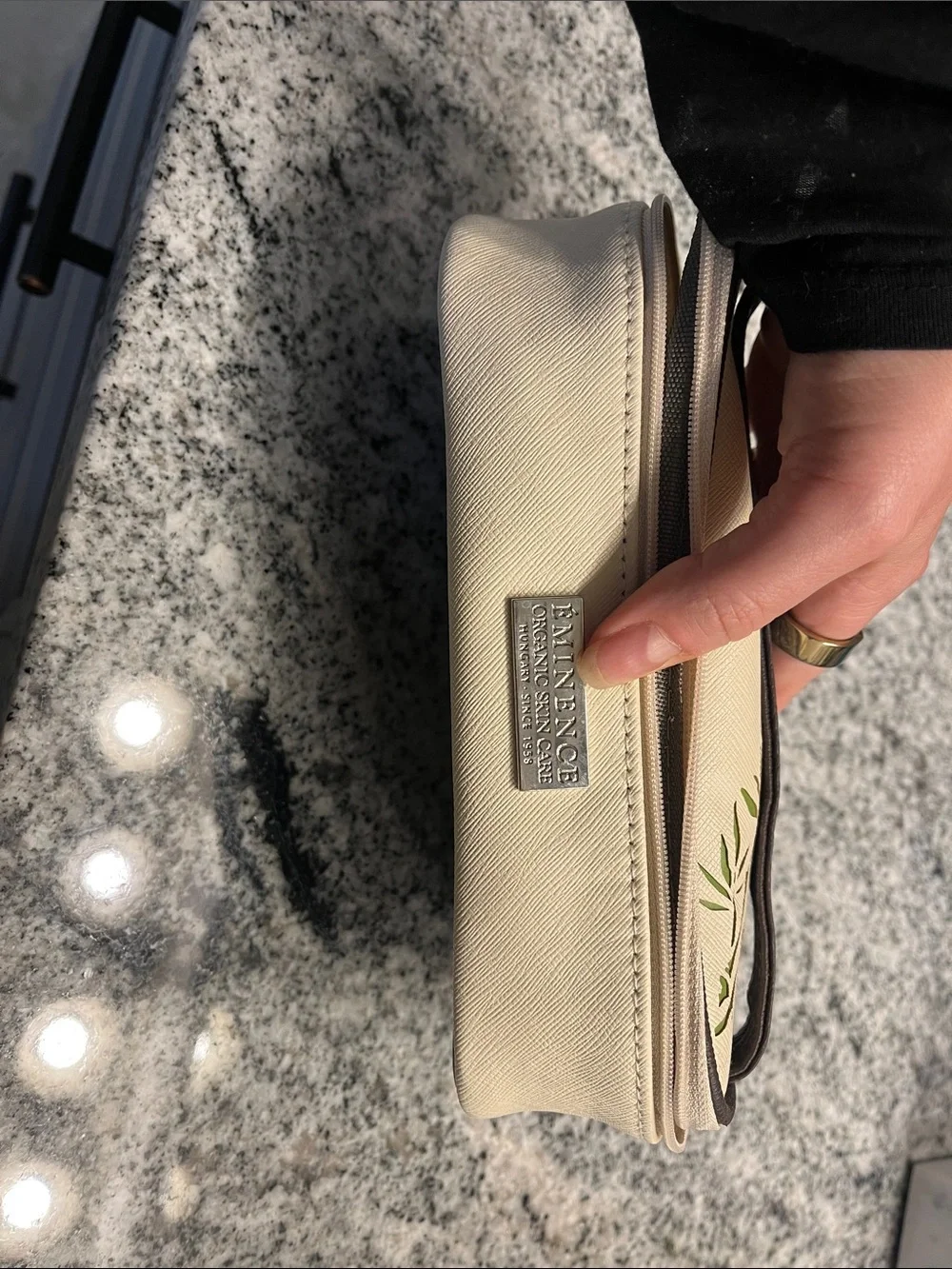 Éminence Skincare Travel Bag